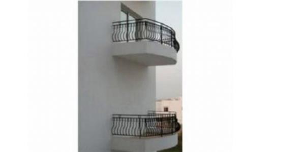 Balkona 50 kii klmas sonucu balkonun kmesiyle oluan toplu lm. <b>(Dudulluda bir Ky nian treninde).</b>