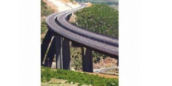 Bir arabaya 11 kii binip viyade umak <b>(Molla Grani Viyad/stanbul)</b>