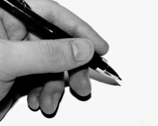 <p><b>"Solaklar daha m zeki?"</b></p>   imdiye kadarki bilimsel aratrmalar, solaklarn sa elini kullananlardan daha yaratc ya da zeki olduunu gstermedi.