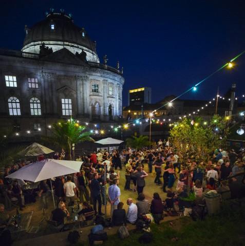 <p><b>16-Almanya </b></p>    2013 n�fusu 81,57 milyon     <p>D�nyadaki pay� (Y�zde) 1,18</p>