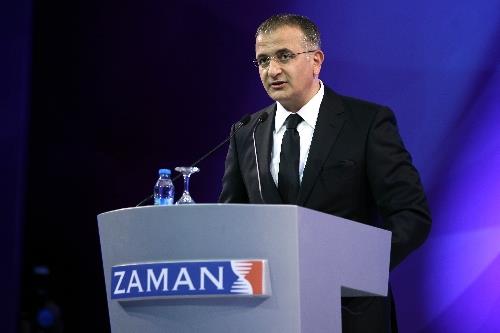 Zaman, Today's Zaman, Aksiyon, S�z�nt�, Gonca, STV, STV Avrupa, STV Amerika, S Haber, Mehtap TV, Yumurcak TV, Cihan Haber Ajans�'na sahip olan grup, film sekt�r�nde ve reklam d�nyas�nda ticari faaliyet g�steriyor.