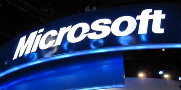 Microsoft, Bill Gates tarafndan 1975 ylnda kurulduudna dnyann en baarl yazlm firmalarndan biri olaca ngrlebilir miydi bilemeyiz. Fakat Microsoft gnmzde yeniliki bilgisayarlar ve onlar tamamlayc yazlmlar reterek baarl kariyerine devam ediyor.