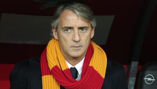 @phoebebffay nasl tepki gstereceini bilememek = amrabat'n gol atmas