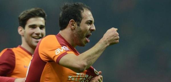 @HeeeyJoe Amrabat gnderildi gnderilecek derken maa sonradan girip gol atyor ve ayn mata Bruma sezonu kapatyor!..  mihrak? Soruturun..