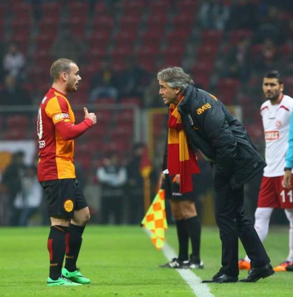 @EysanDnr Evet Amrabat bu gol'le emekli olana kadar Galatasaray'da.