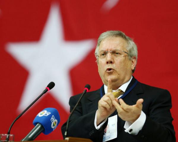 Yargtay 5. Ceza Dairesi, ike Davas'nda "Ksmen onama ve ksmen bozma" karar verdi. Fenerbahe Kulb Bakan Aziz Yldrm ve Olgun Peker'in cezas onand.