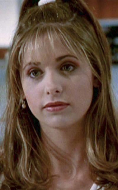 te plastik makyajla klktan kla giren yldzlar...