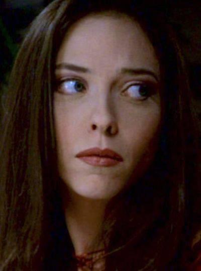 te plastik makyajla klktan kla giren yldzlar...