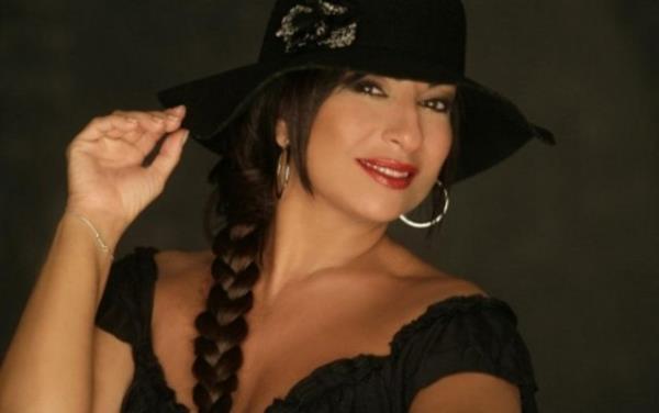 N�LG�N BELG�N Senin gibi iyi y�rekli insanlara ihtiyac� var bu �lkenin..