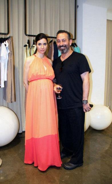 Y�lmaz, Ahu Ya�tu'ya 2013 model Range Rover cip, Sar�yer, �i�li, �stinye Park ve Loft'ta gayrimenkul verdi. Loft ve �stinye Park'taki iki yerin ayl�k 30 bin lira ve 6 bin 500 dolar olan kira geliri de Ya�tu'nun oldu.