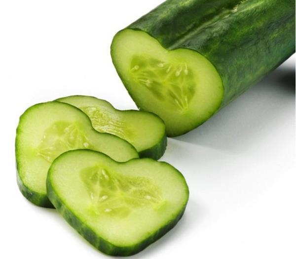 <b>Salatalk, ayrca, kkrt ve silikon bakmndan zengin ve rik asitin bbreklerden atlmasnda da etkili.</b>