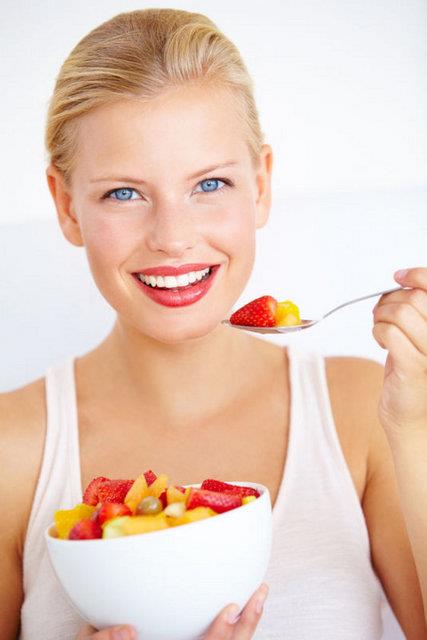 <b>ilek ve yaban mersini, kuru kays ve erik de lif ieren meyveler olarak, ikinlie kar etkili ve sindirim sisteminin temizlenmesine yardmc oluyor.</b>