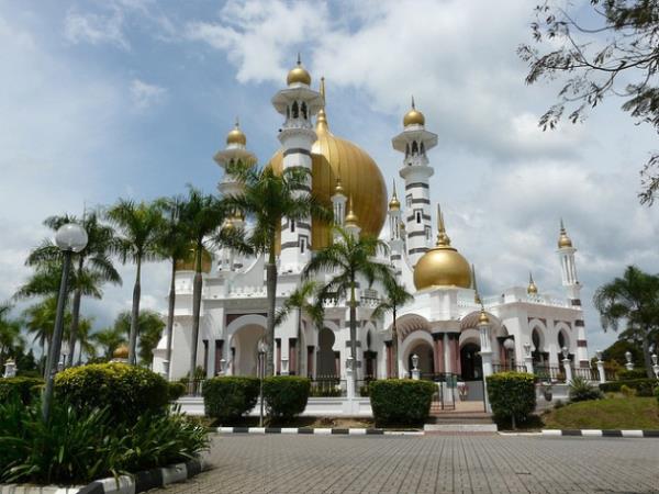<p><b>Ubudiah Cami</b></p>  Kuala Kangsar, Malezya