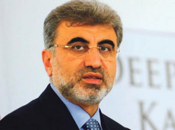 Enerji ve Tabii Kaynaklar Bakan Taner Yldz 4 ocuk babasdr.