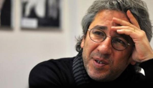 Dndar canl yaynda 'Katliam hazrl bu... Annelerin kucandan ocuklarn alyorlar. ocuklarn lklarna tank oluyorum. Gerekten ok kt eyler olacak. Ben ka yldr gazetecilik yapyorum bu kadar pervaszca yaplm mdahale grmedim. Biraz nce Vali ile grtm 'aresizliini' syledi' ifadelerini kullanan Dndar'n asl amacnn ise kendi ocuu olduu anlald. Vali Hseyin Avni Mutlu'dan ocuunu korumas iin yardm isteyen Can Dndar'n 'Kiisel olarak ocuunuz iin bir ey yapamam. Herkesin gvenlii iin urayoruz' cevabn almas zerine bu aklamay yapmas kimilerince provokasyon olarak nitelendirildi.