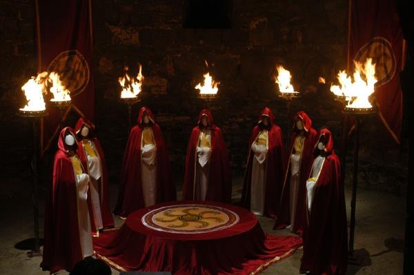 Blgeye Hristiyan hac adaylarnn da srekli gelmesi blgede zel gvenlik nlemlerinin alnmasn gerektirmekteydi. Hac adaylar ya fanatik Mslmanlarn ya da etraftaki haydutlarn kurban olmaktaydlar.