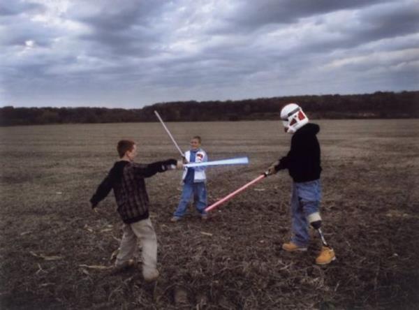 Irak Sava gazisi iki ocuuyla Star Wars'u canlandrrken... (2007)