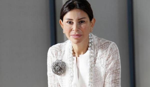 <p><b>Akbank'n Ynetim Kurulu Bakan Suzan Sabanc Diner'in ocuklar:</b></p>    *Haluk Akay Diner   <p>*Ceyda Dner</p>