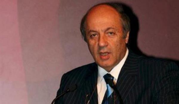 <p><b>Anadolu Grubu'nun Ynetim Kurulu Bakan Tuncay zilhan'n ocuklar: </b></p>    *zzet zilhan  <p>*pek zilhan zkan</p>