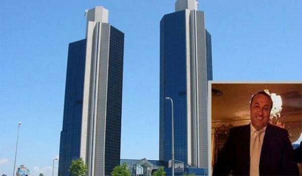 <p><b>ABD'de kurduu eitli irketlerin yannda ABD Trk  Adamlar Ticaret Odas bakan olan Murat Sabanc'nn olu:</b></p>    * Eren Sabanc