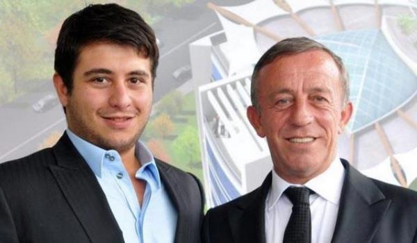 Ali Aaolu ve olu Alican Aaolu...