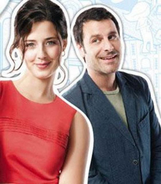 MELS BRKAN - OZAN GVEN Issz Adam filmi ile yldz parlayan bir dier oyuncu da Melis Birkan. Bir yandan "Bu Kalp Seni Unutur mu" isimli dizi ile izleyici karsna kmt. Birkan, dier yandan da Ozan Gven ile birlikte rol ald reklam filmi ile gz dolduruyor. Bir GSM operatr reklamnda oynayan iftin 250 bin dolar ald kouulmutu.