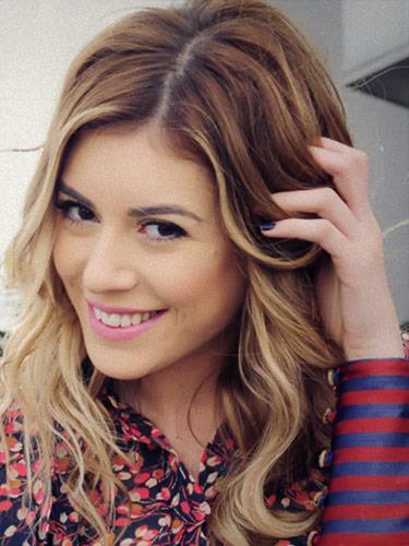 Kk Srlar dizisinde Su karakterini canlandran Sinem Kobal ise 15 bin TL ile kadroda en ok cret alan oyuncu olmutu.