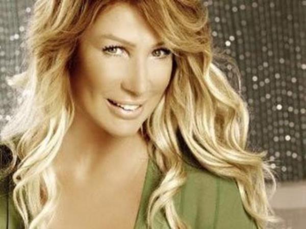 SEDA SAYAN Bir cips markas reklamnda oynayan anlaan Seda Sayan 2 milyon dolar almt.