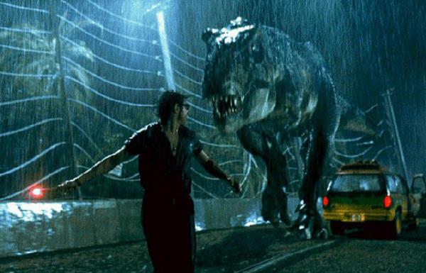 <p><b>18. The T-Rex </b></p>  Fosillemi bir sivrisinekten karlan dinazor kan, bilimadamlarna DNA ile yeniden dinazor yaratma imkan verir. Dr. Hammond, bu DNA'dan yola karak...