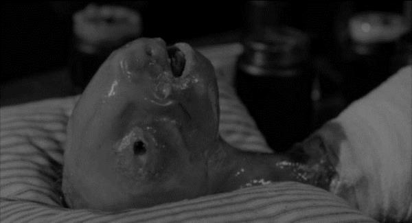 Charles Bukowski'nin u ana kadar izlediim en iyi film dedii bu filmin yaratk bebei listede olmay hakediyor.