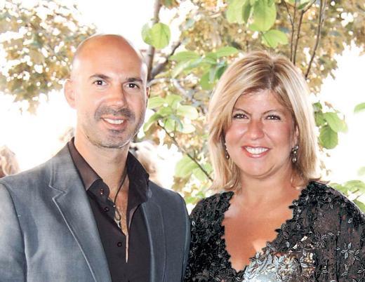 Cizreli'nin yks tesadfler zerine kurulu. Big Chef's Ankara'da genellikle i dnyasn ve brokratlar arlayan mtevaz bir restoran iken, Sanko Holding Ynetim Kurulu Bakan Abdlkadir Konukolu'nun burada yemek yedikten sonra Cizreli'ye "Gaziantep'e de aalm" demesinin ardndan ayn yl ierisinde Gaziantep'e franchising verilir. Bu arada Cizreli, stanbul'da da bir ube amaya karar verir. Ancak tesadf bu ya iadam Saruhan Tan, bir gn Cizreli'yi arar. Ankara'daki Big Chefs'te yemek yediini ve ok beendiini syleyen Tan, Cizreli'ye stanbul'da birlikte bir ube amay teklif eder ve Big Chefs'e yatrmc ortak olur.