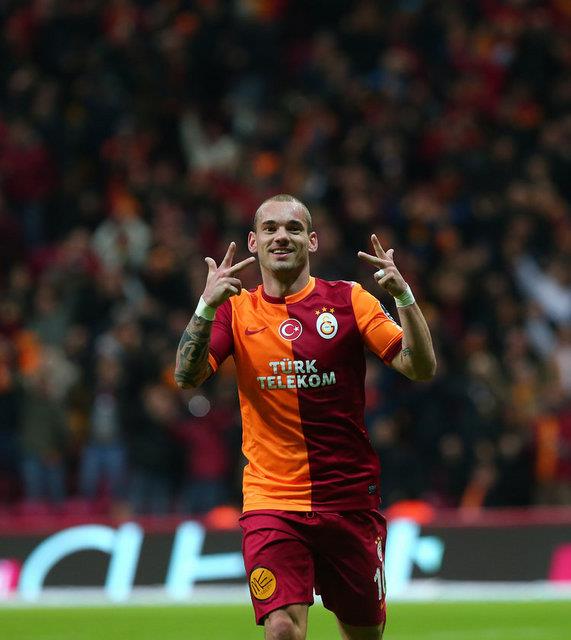 - 6-0 olayyla dalga geenlere hala kzan var m ya ? Ebedi dostlarmzn baka bi malzemeleri yok gayet doal, taklmamak lazm :)