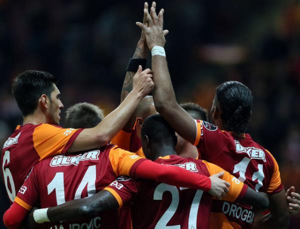 - Bugn Bursa'y 6-0 yenmi olduk. Ama bunu bazlar gibi nmzdeki 15 sene konumayacaz. Tarzmz deil..