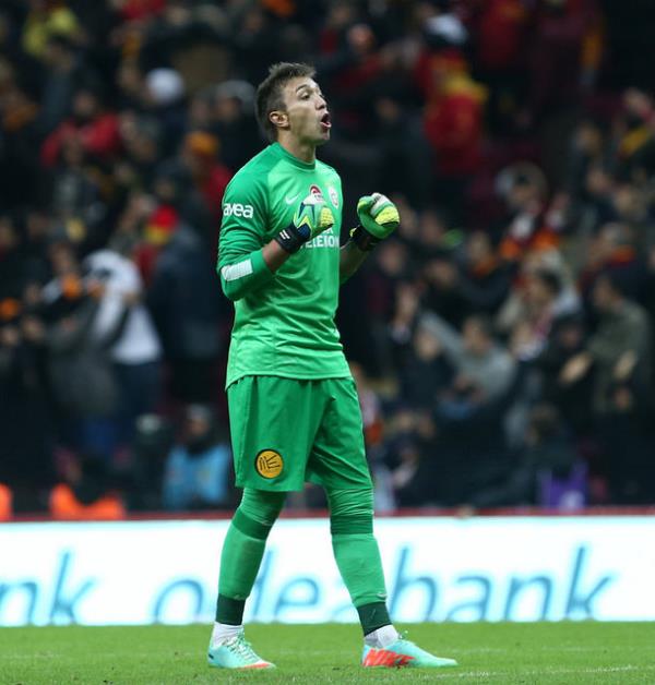 - 6-0 'a seviniyo musunuz attgnza degil yediinizi hatrlayn