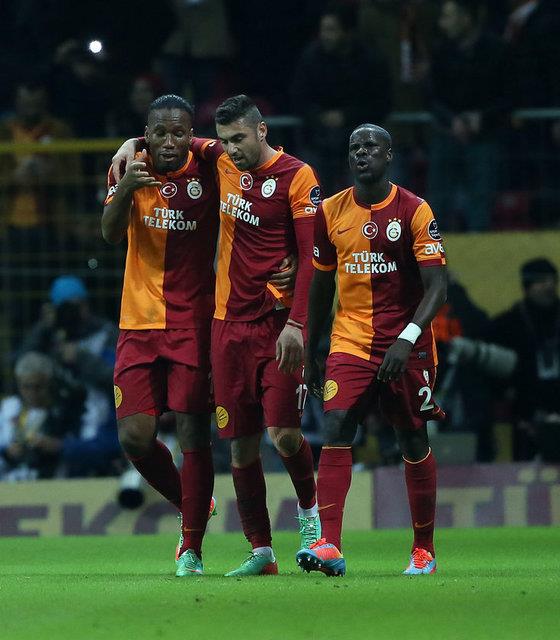 - Biz sizi 6-0 yendik ve sizinde UEFA Kupanz yok. Tamam ?