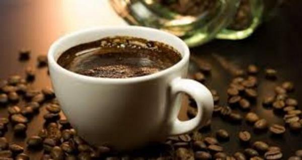 <p><b>6- Kahve, cilt kanserine yakalanma ihtimalinizi drebilir:</b></p>   Harvard Tp Okulu ve Boston'daki Brigham andWomen's Hospital, tam 20 yllk bir sre boyunca 112 bin 897 erkek ve kadn takip etti.