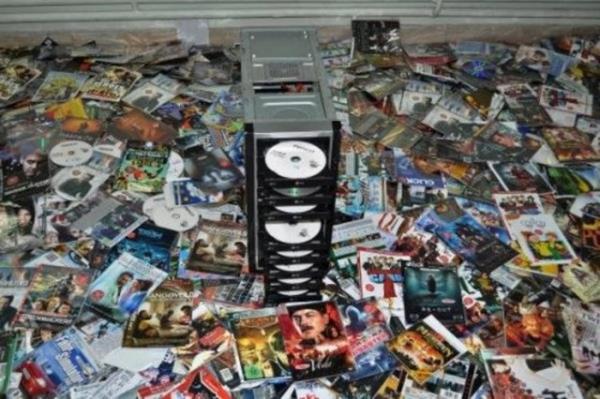 Korsan CD'lerden medet uman genlik