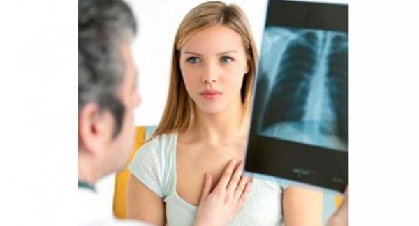 Bu yeni faydalaryla Aspirin&#8217;in gerekten mucize ila olduu bir kez daha kantland. Ancak her ila gibi Aspirin&#8217;in de zararl etkileri olabiliyor. Uzmanlar zellikle mide hastalarn uyaryor: Dikkat, Aspirin mideyi delebilir. nk mide asit salglayan bir organ. Aspirin veya romatizma ilalar midenin koruyucu rtsn ortadan kaldryor. Bylece i rt asitle dorudan temasa geiyor