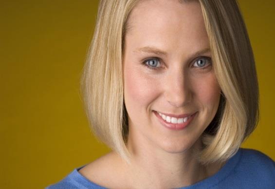 <p><b>Marissa Mayer ? Yahoo CEO'su</b></p>   Yahoo'yu eski gnlerine dndren baarl CEO, bir markette kasa kontrolr olarak balad. Mayer bugn bile hala kasadan eksik kan filerin kendisini rahatsz ettiini sylyor.