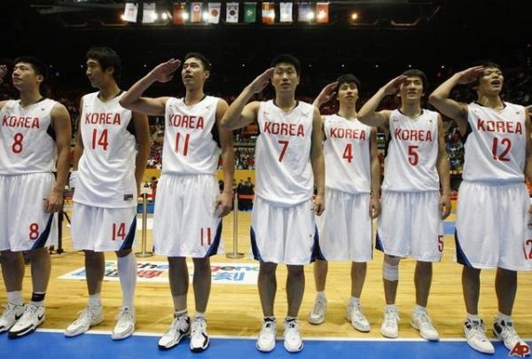 <p><b>D GRUBU</b></p>  Gney Kore