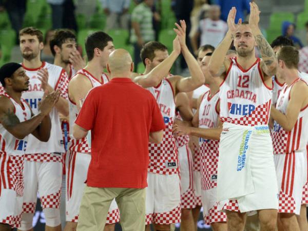 <p><b>B GRUBU</b></p>  Hrvatistan