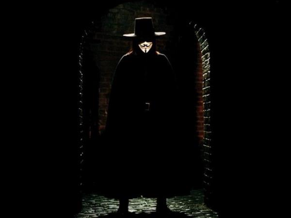 <p><b>V For Vendetta</b></p>  "Siyasiler gerei rtmek, sanatlar ise gerei gstermek iin yalan sylerler."
