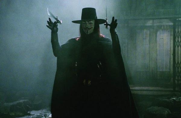 <p><b>V For Vendetta</b></p>   "Kim olduun, ne yaptnn yannda nemsizdir"