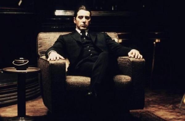 <p><b>The Godfather</b></p>   "Sicilya?da, kadnlar tabancadan bile tehlikelidir."