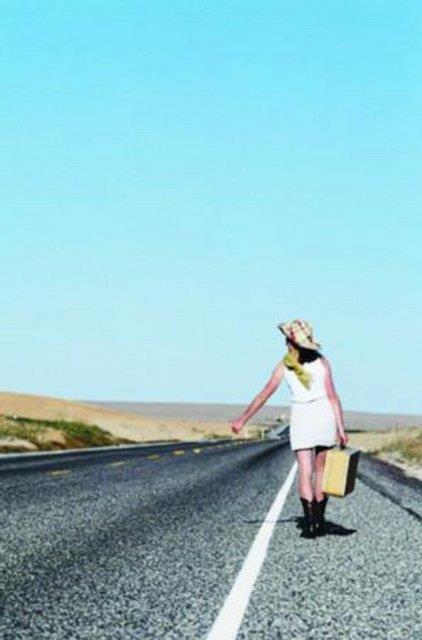 Olympos'ta tatil yapmaya giderken otostop ekmek