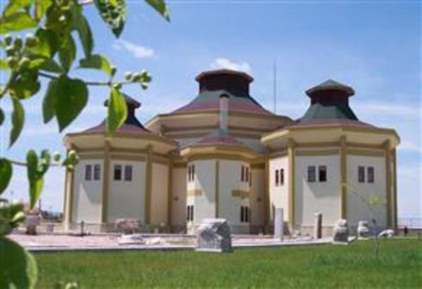 Aksaray Mzesi'ni gezmek