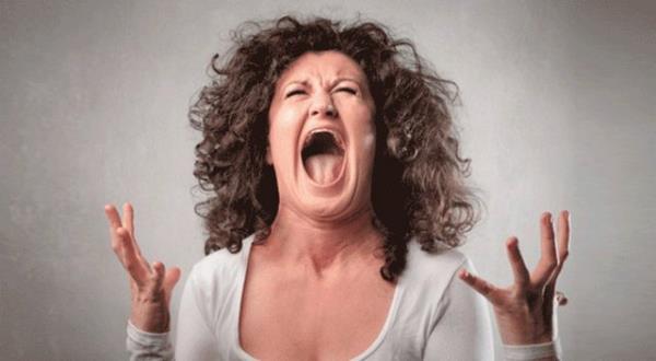 <p><b>28. lk at</b></p>  Bir da banda, yalnzken, arabada giderken avazn kt kadar bar, ne istiyorsan syle... Evren bir ey versin diye deil, iinden geldii iin...