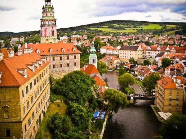 <p><b>20. Avrupa turuna k</b></p>  Para biriktirip bir yazn Avrupa'y gezerek geir! En iyisi bunu genken ve dk bteyle srt antas ile yapmak! leride hayflanmak garanti nk...