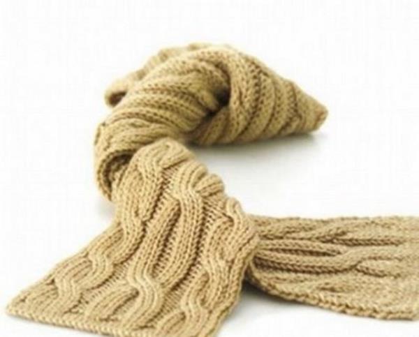 <p><b>27. Kendi hediyeni yap</b></p>  En zel hediye el yapm olan. 'Birisine' kendi elinle bir hediye hazrla... Bir an defteri, rg atk-apka ya da kendi ektiin bir fotoraf... Tabii paspartu ve erevesini de kendi elinle hazrlamak kaydyla!