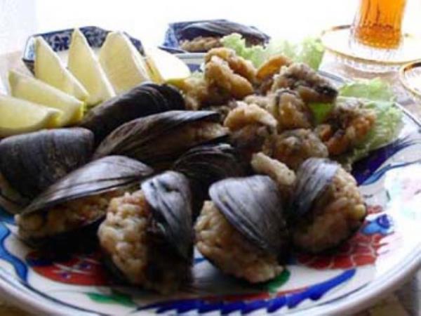 30. KABUKLU DENZ RNLER: Doru ekilde temizlenmeyen kabuklu deniz rnleri barsak hastalklarna neden oluyor.